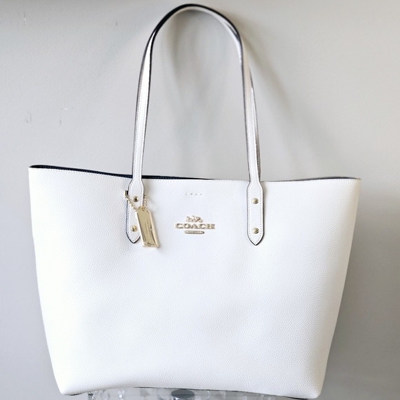 Coach Handbags - ⬇️NWT | COACH Pebbled Leather Town Tote Large Chalk